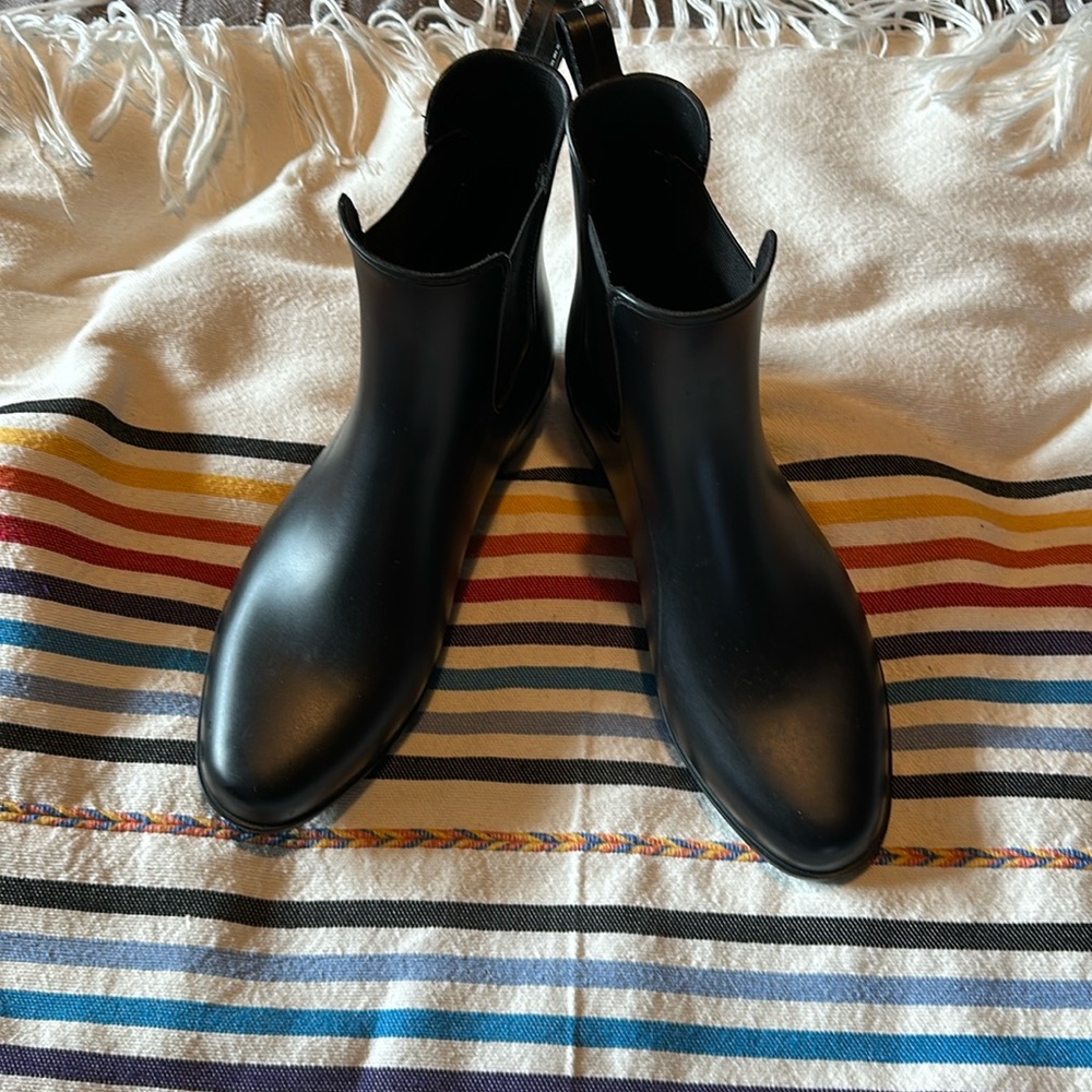 Chelsea Rain boots